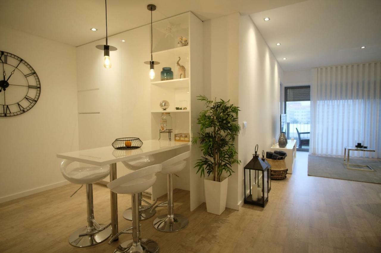 Aveiro 5 Estrelas Palace Apartment Ngoại thất bức ảnh