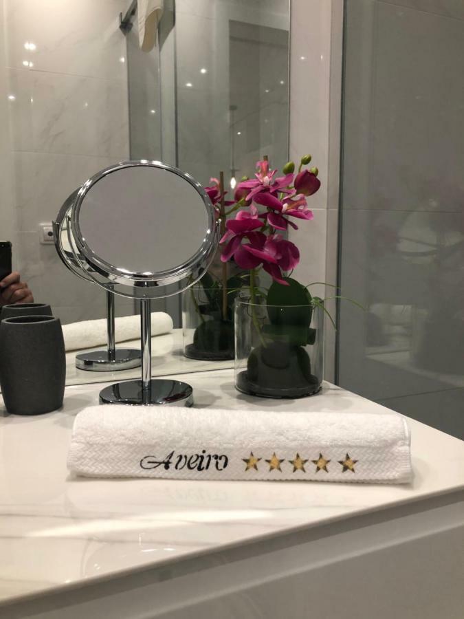 Aveiro 5 Estrelas Palace Apartment Ngoại thất bức ảnh